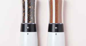 Manual vs Electric Pepper Grinders: Which is Right for You?